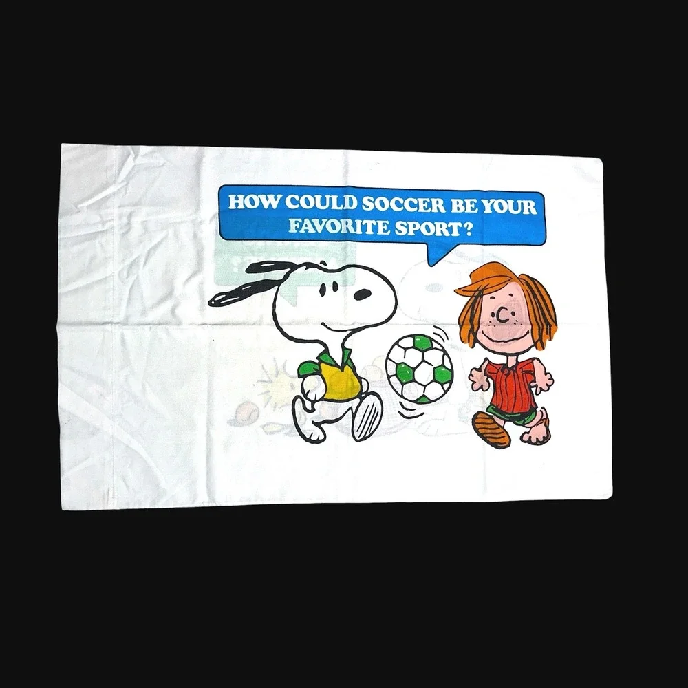 Vintage Peanuts Snoopy Soccer Tennis Pillowcase Woodstock Peppermint Patty USA